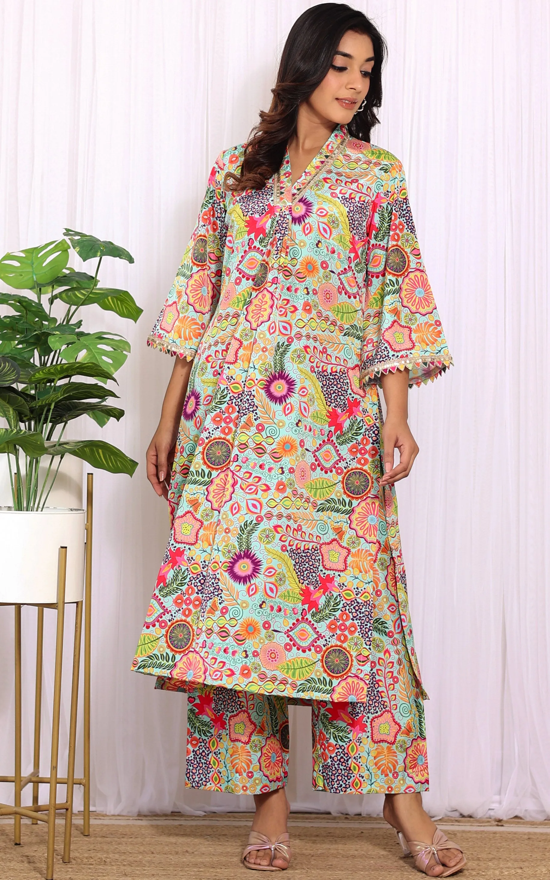 Aqua Kitschy Printed Crepe Kurta Co-ord Set