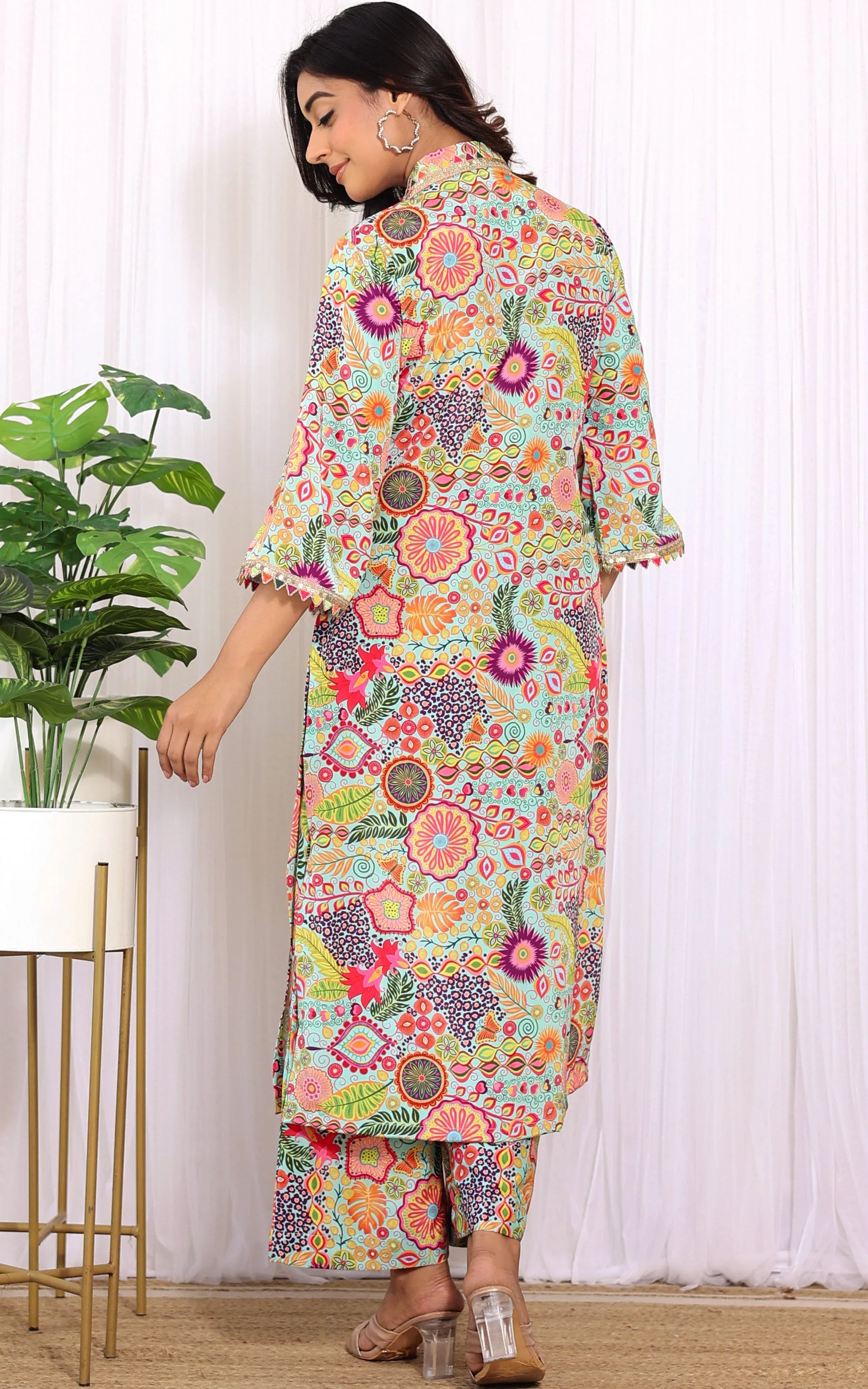 Aqua Kitschy Printed Crepe Kurta Co-ord Set