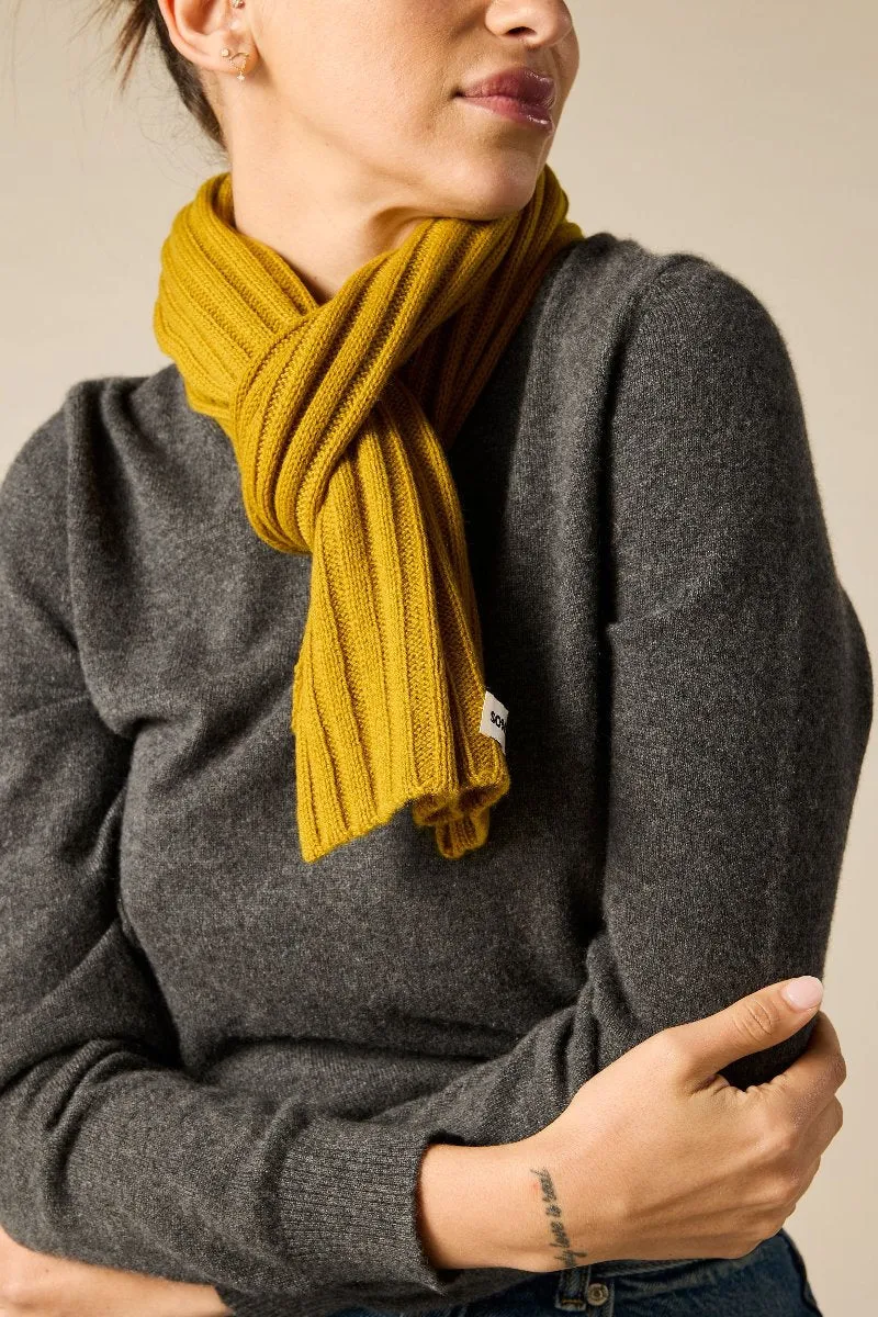 Cashmere Alex Rib Scarf in Gold