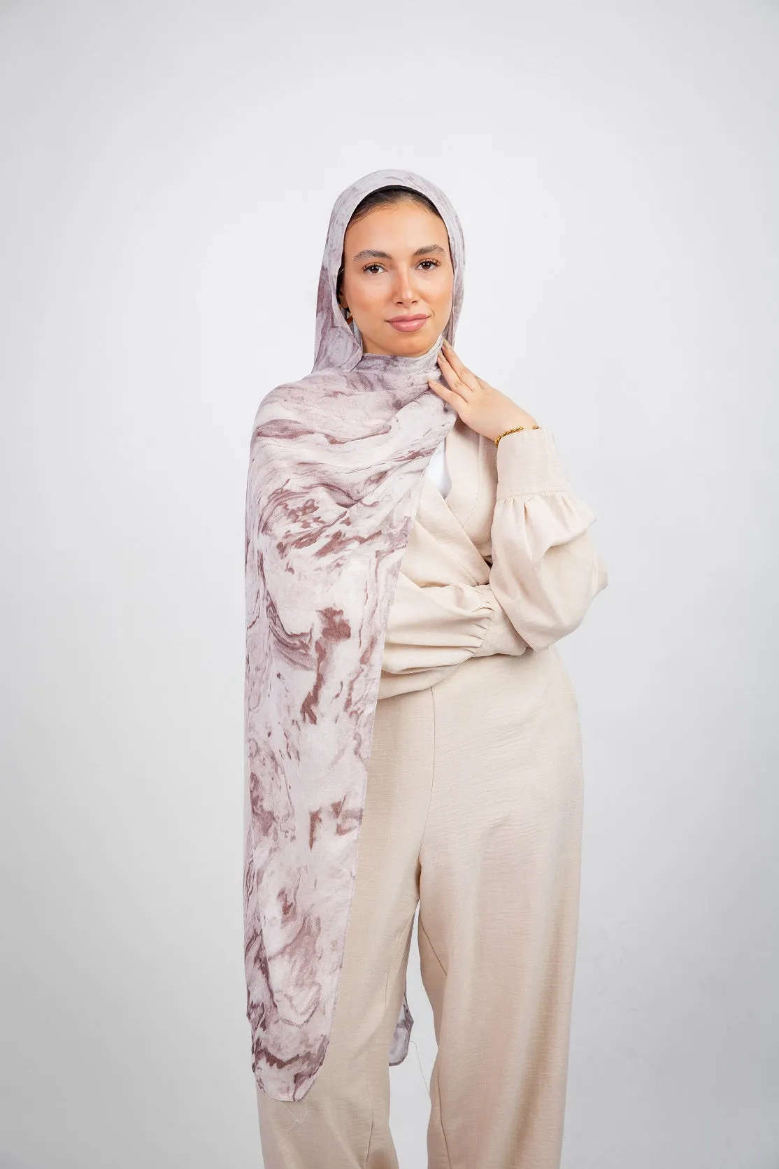 Cosmica Modal Hijab - Brick Red