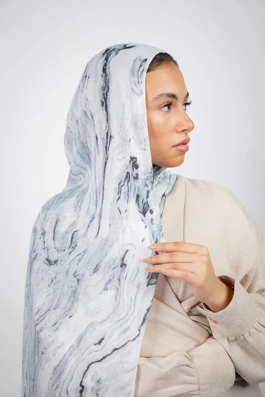 Cosmica Modal Hijab - Grey