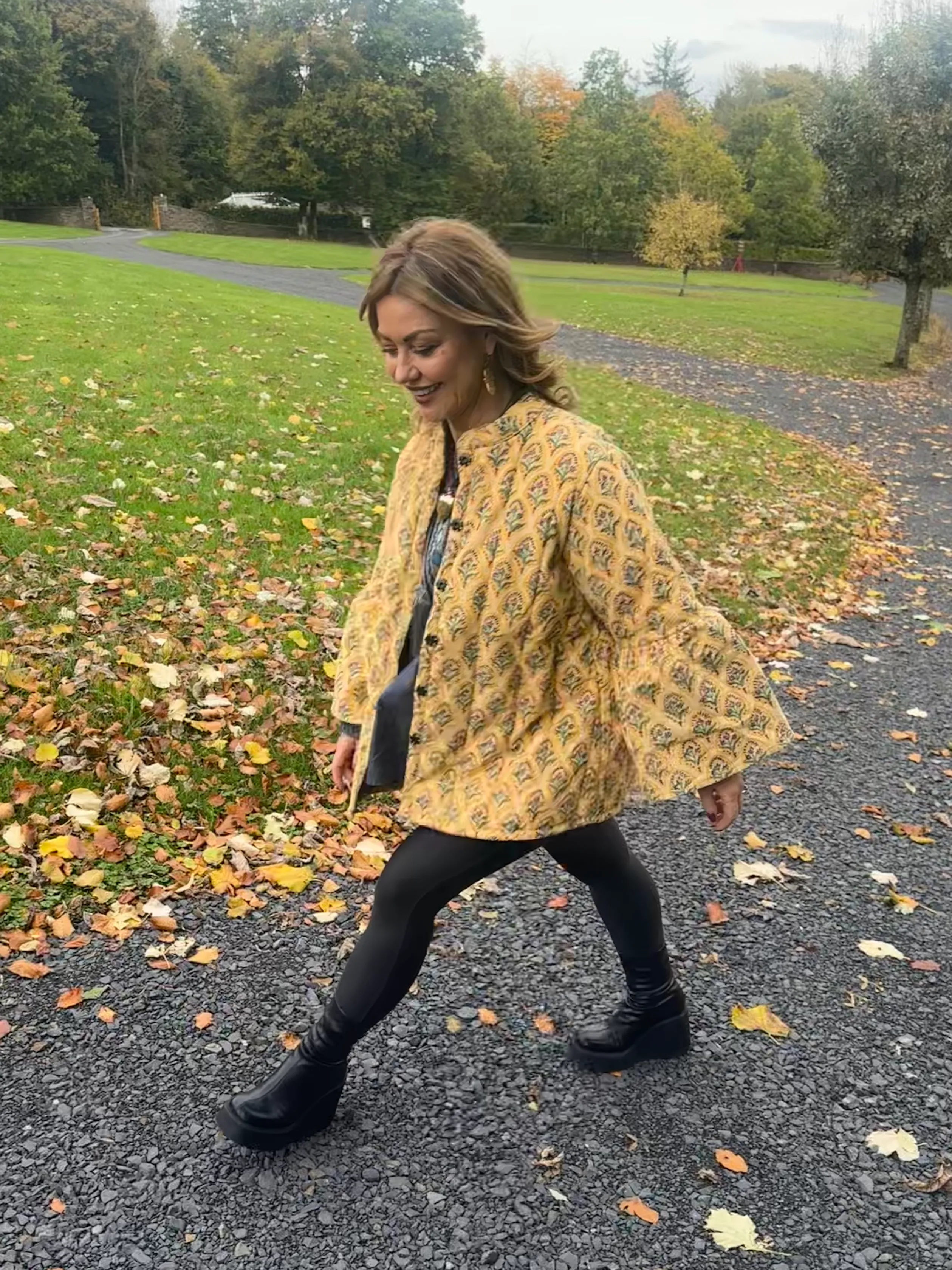 ‘EIMEAR’ QUILTED CORDUROY JACKET IN BUTTERCUP