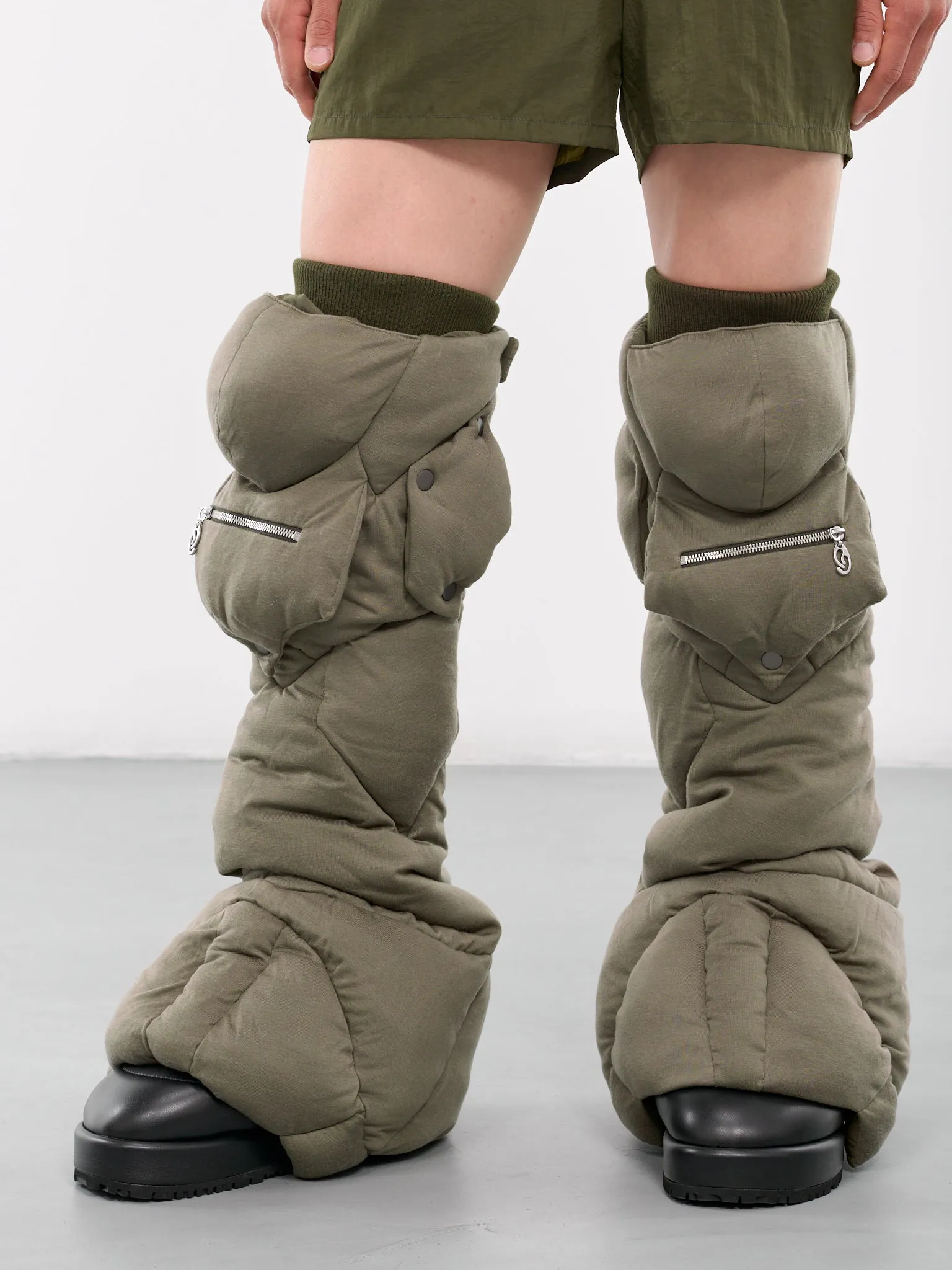 Gundam Puffer Leg Warmers (240028-KHAKI)