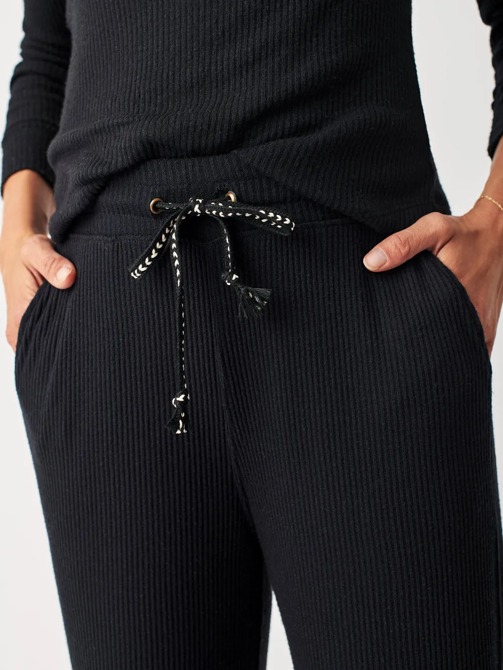 Legend Rib Roscoe Pant in Black