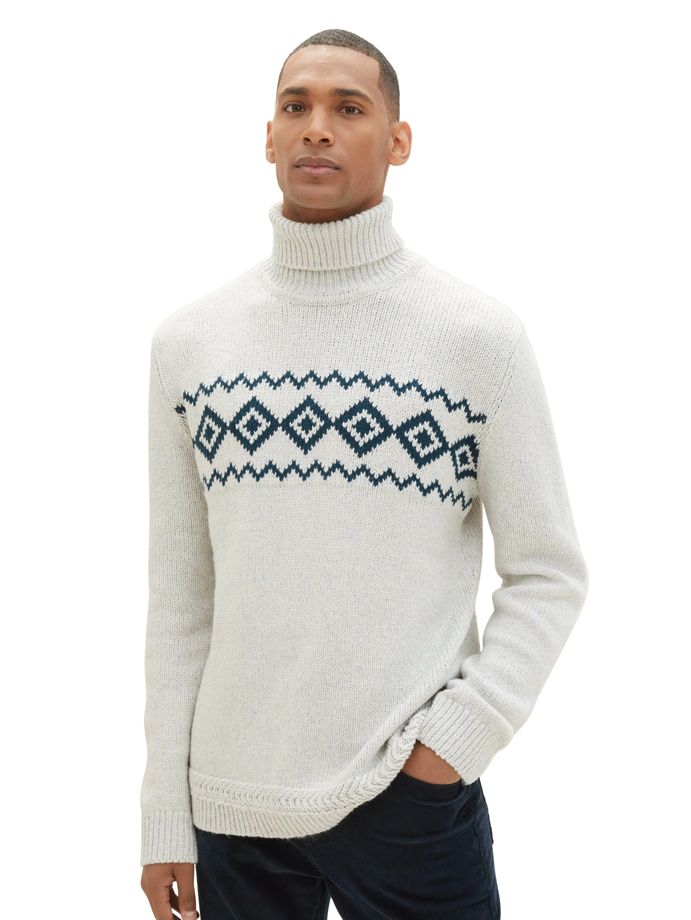 NEP TURTLENECK KNIT