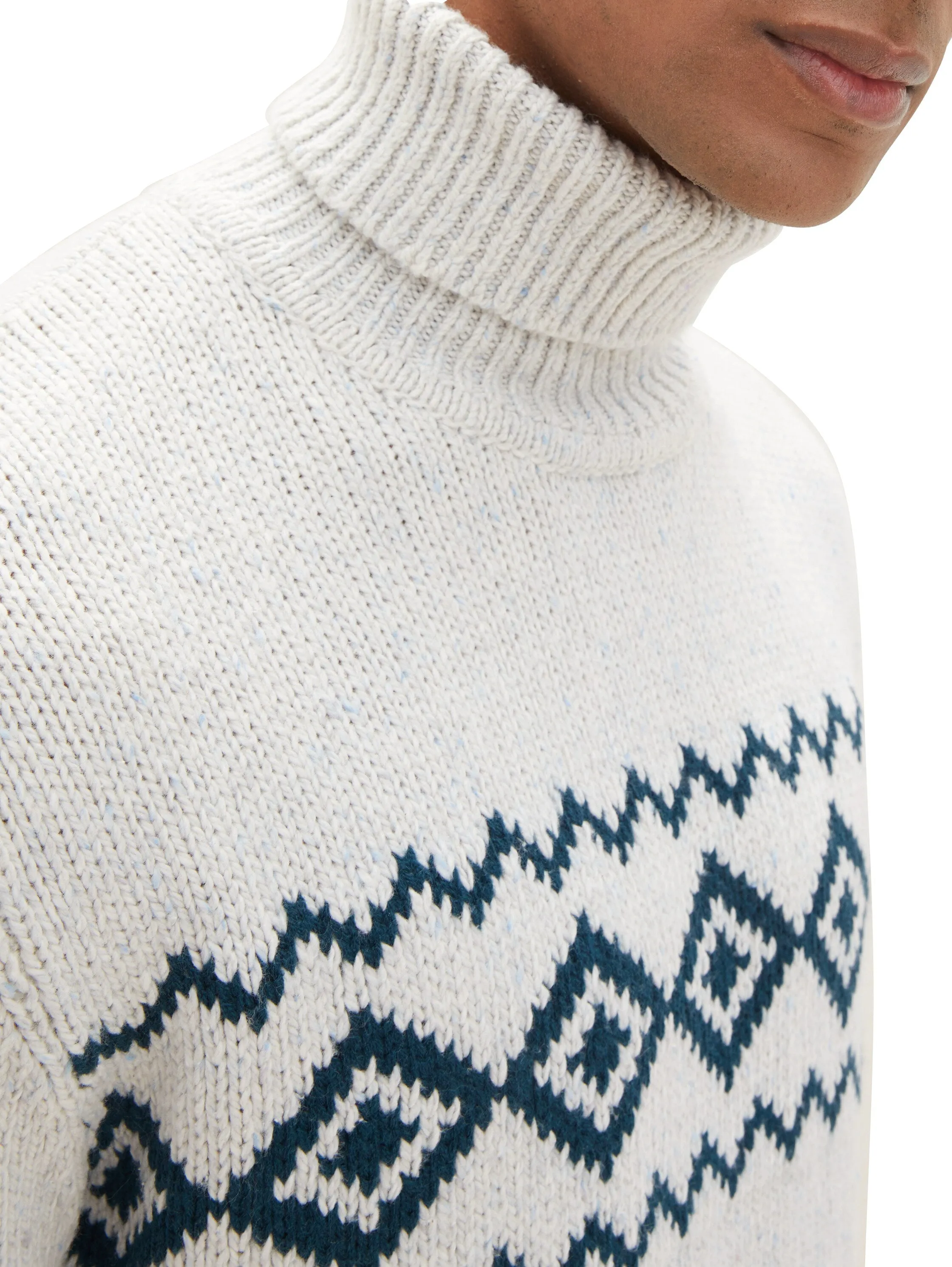 NEP TURTLENECK KNIT