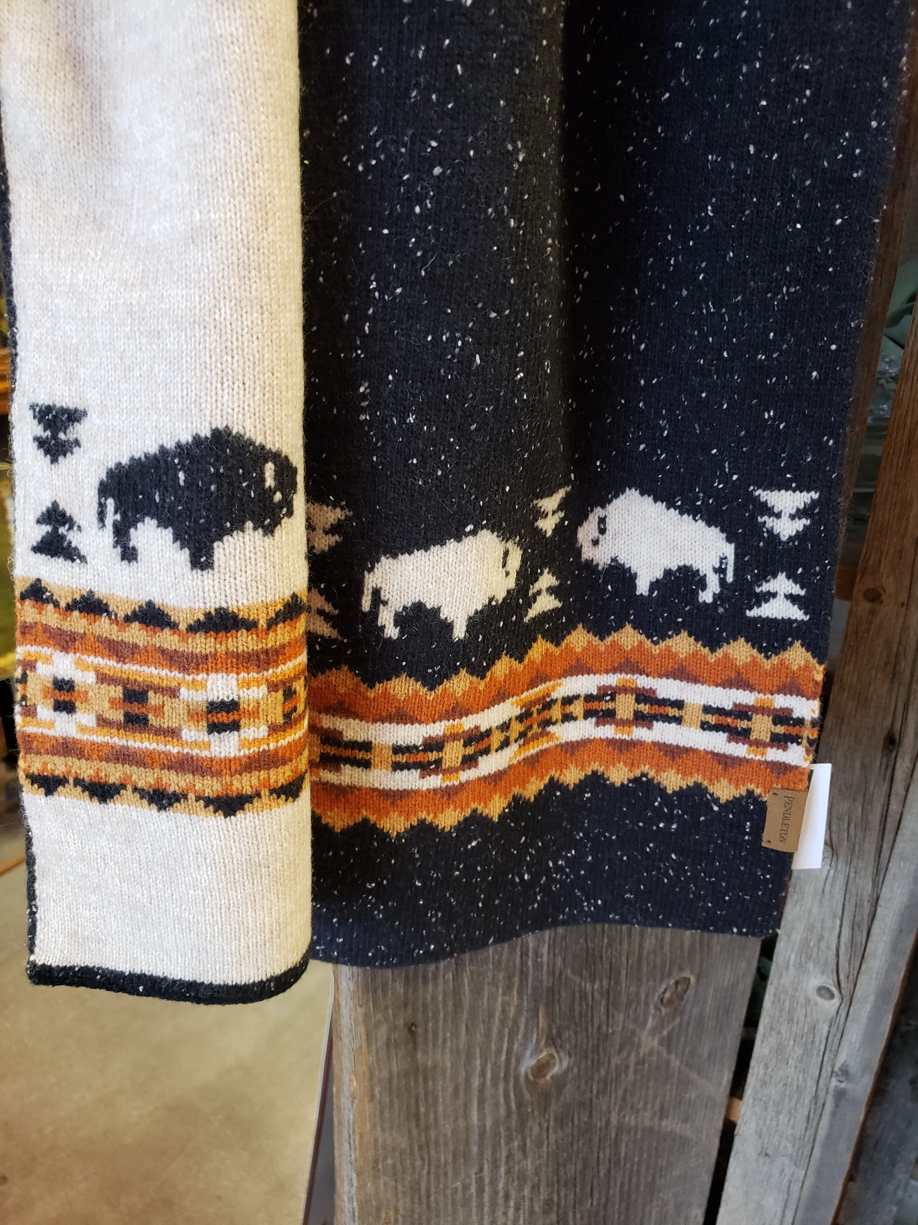 Pendleton Buffalo Lambs Wool Scarf