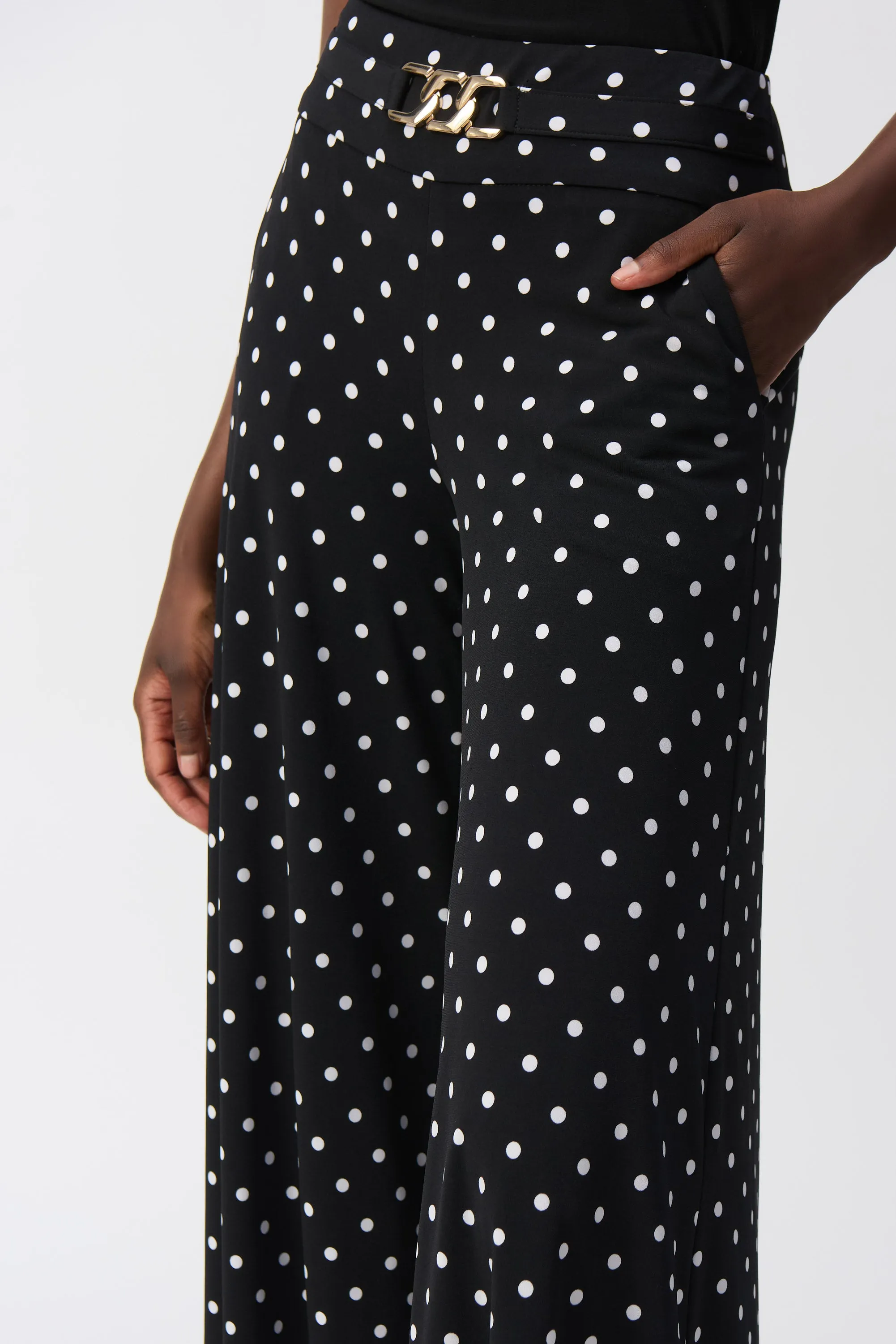 Silky Knit Dot Print Pull-On Culotte Pants