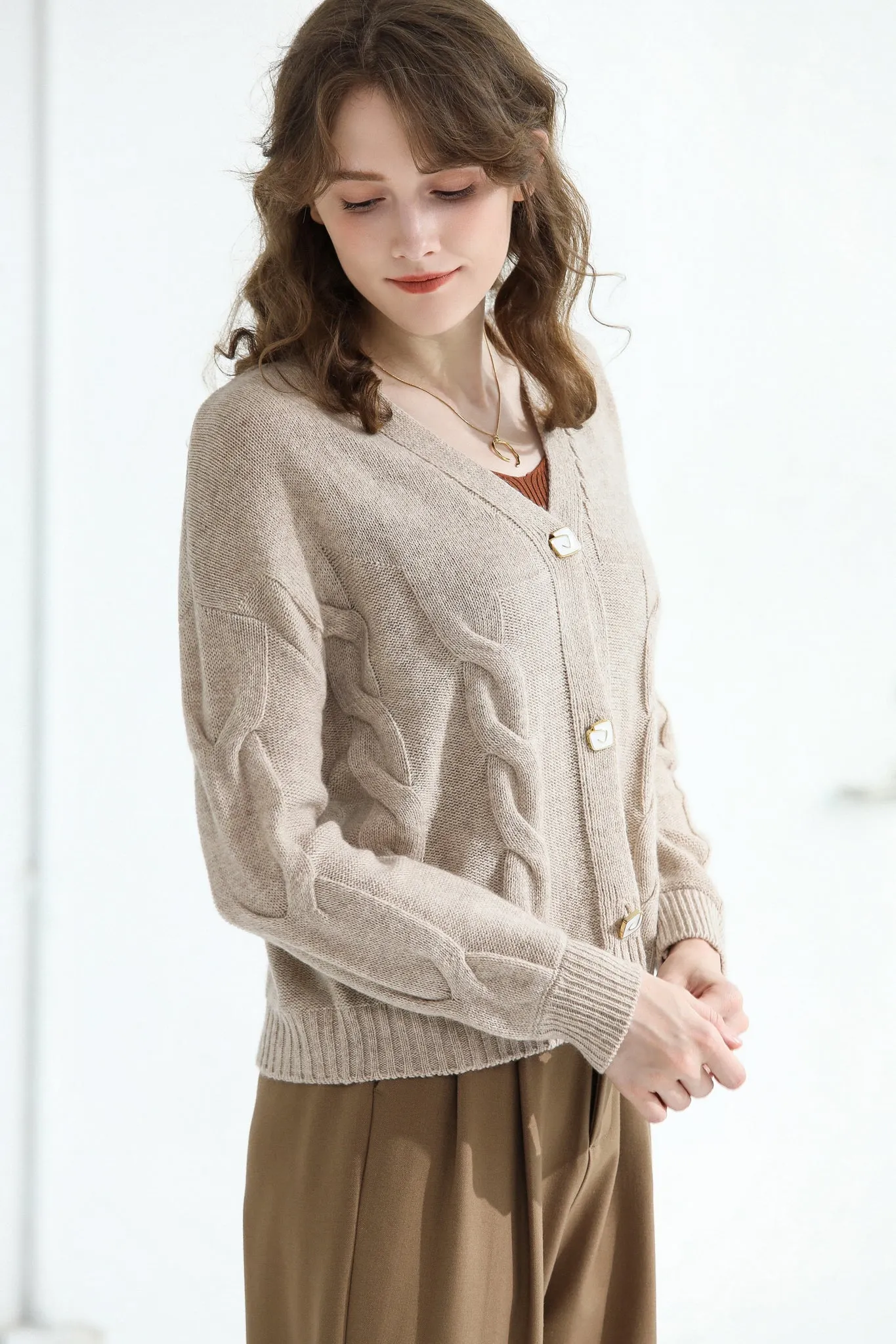 Sylphide | Calah Khaki Cashmere Cardigan