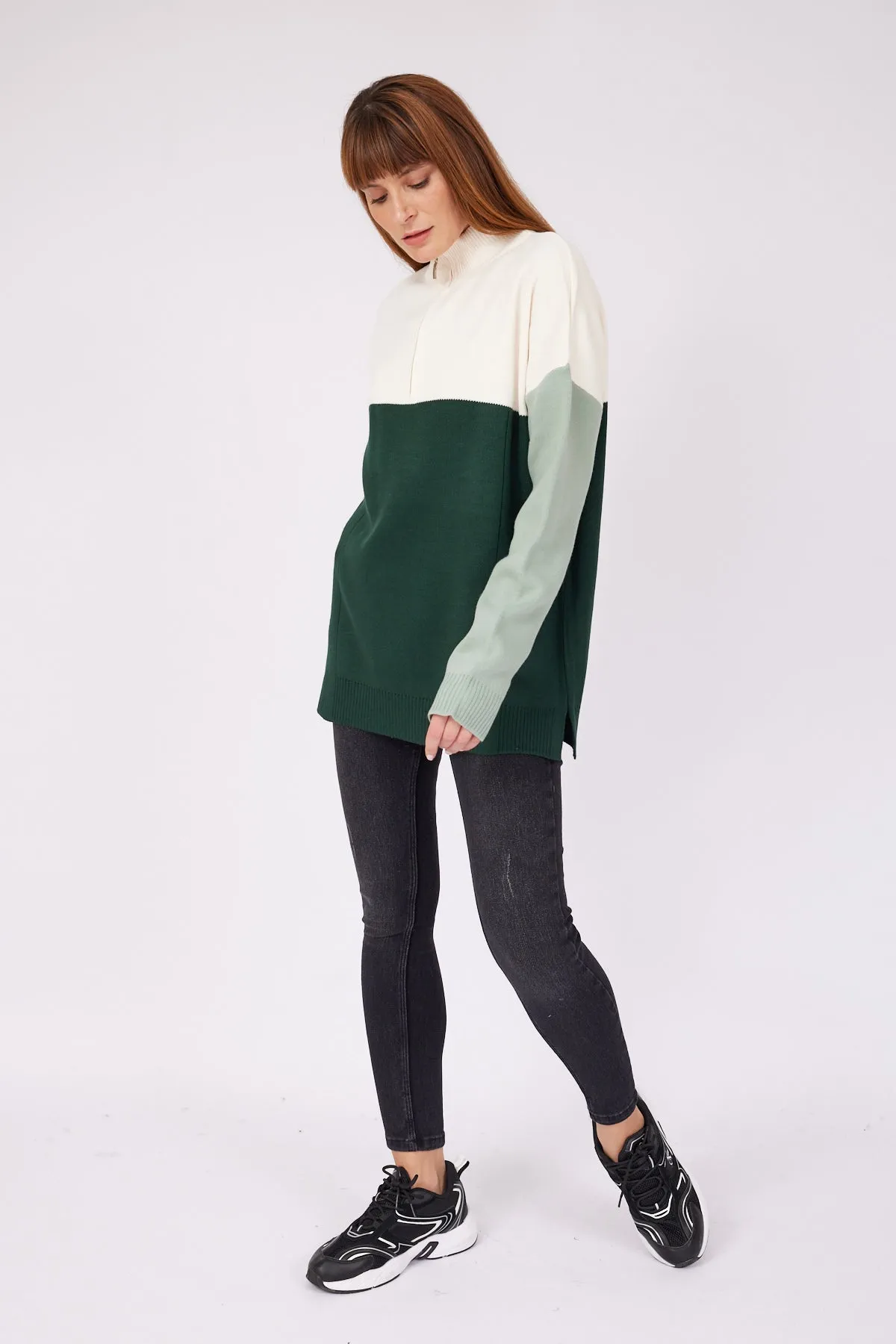 TURTLENECK ZIPPER SWEATER