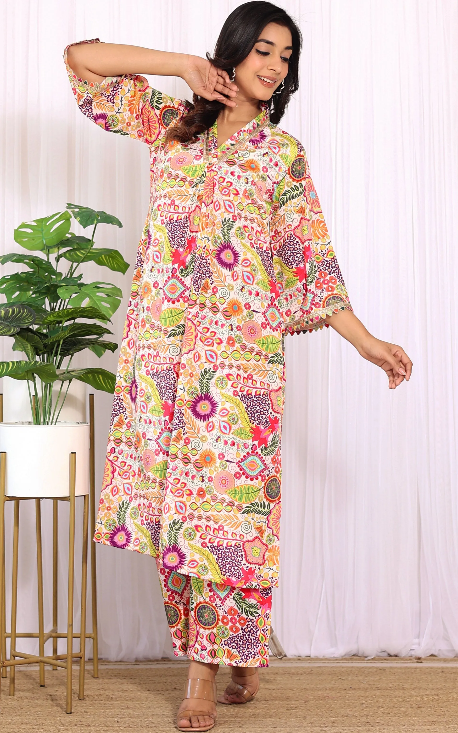 White Kitschy Printed Crepe Kurta Co-ord Set