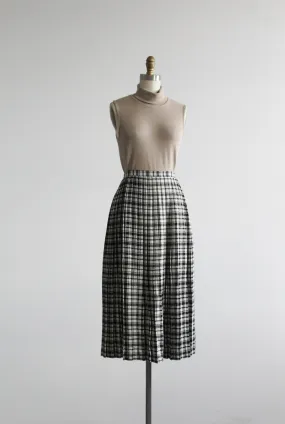 winter picnic midi skirt