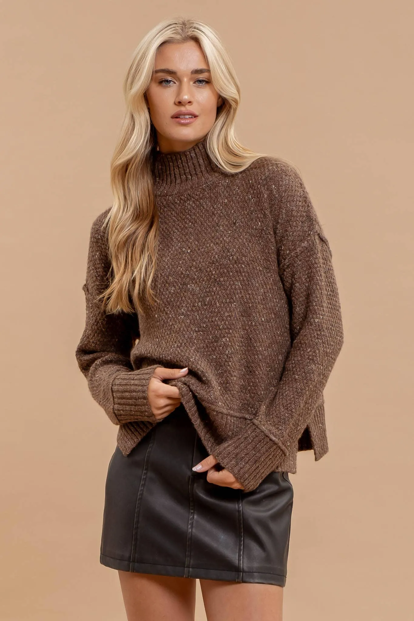 WOOL BLEND TURTLENECK LONG SLEEVE SWEATER