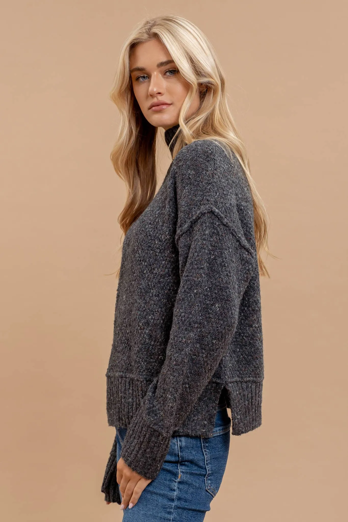 WOOL BLEND TURTLENECK LONG SLEEVE SWEATER